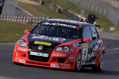 AmDMilltekRacing's BTCC VW Golf: first test at Brands Hatch