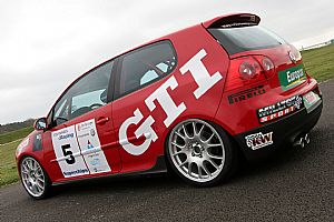 VW Golf GTI Mk5 Racer and Milltek